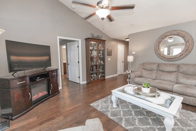 395 Devon Chase Hill unit 6001, Gallatin, TN 37066 - photo 5