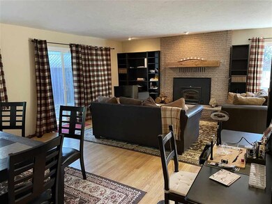 4109 Alpine St, Dunsmuir, CA 96025 - photo 3