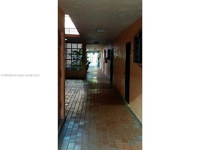 6070 W 18th Ave unit 311, Hialeah, FL 33012 - photo 2