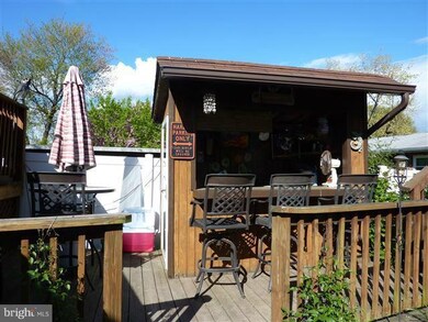 212 Glen Rd, Pasadena, MD 21122 - photo 3