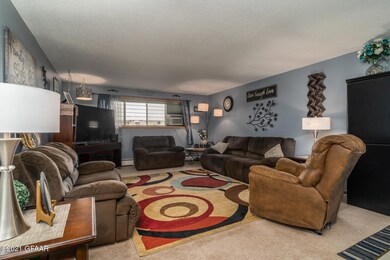 1815 21st Ave S unit 103, Grand Forks, ND 58201 - photo 3