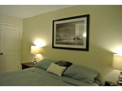 400 New River Rd unit 401, Manville, RI 02838 - photo 6