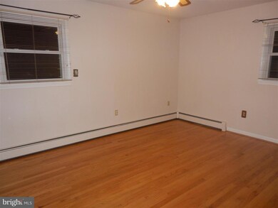1246 Buckhorn Rd, Sykesville, MD 21784 - photo 7