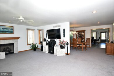 745 Harding Ave, Langhorne, PA 19047 - photo 6