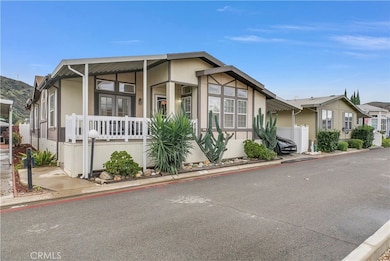 4901 Green River Rd unit 102, Corona, CA 92878 - photo 2