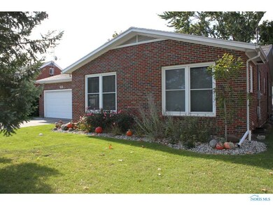 521 W College Ave, Woodville, OH 43469 - photo 2