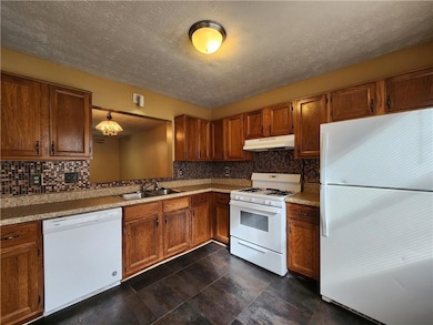 3595 Main Station Dr SW, Marietta, GA 30008 - photo 3