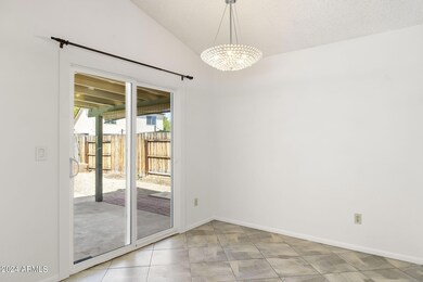 1590 W Curry Dr unit 6, Chandler, AZ 85224 - photo 6