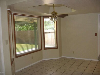 Dining area.JPG