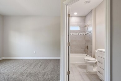 840 Salina St SE - 18