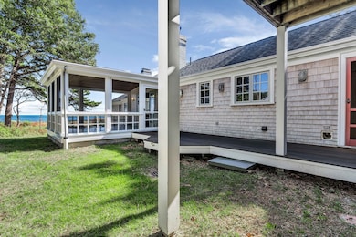 825 Main St, Vineyard Haven, MA 02568 - photo 4