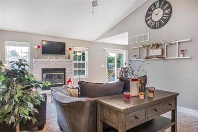 613 Copper Line Rd, Maryville, IL 62062 - photo 3