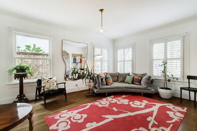 1520 Marshall St, Houston, TX 77006 - photo 4