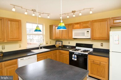 3206 Morefield Ct, Manchester, MD 21102 - photo 2