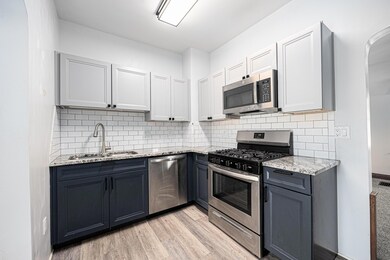 1867 Eddystone Av 042