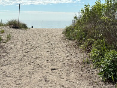 51 E Broadway unit C, Milford, CT 06460 - photo 4