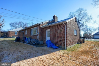 807 High St, Akron, PA 17501 - photo 7