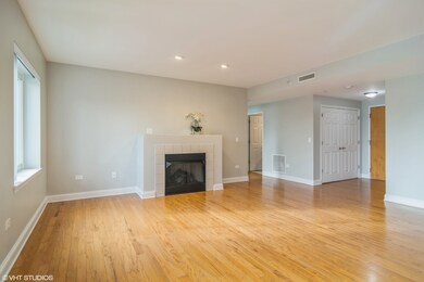 Turnberry unit 110, Buffalo Grove, IL 60089 - photo 3