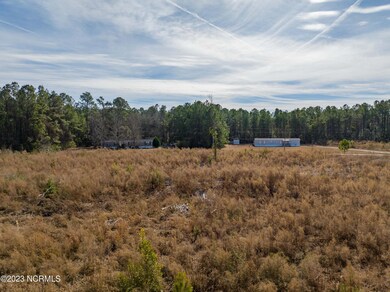 127 Douglas Dr, Holly Ridge, NC 28445 - photo 3