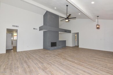 Living Room-Fireplace