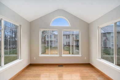 1721 Quail Run Dr unit R64, Kalamazoo, MI 49009 - photo 6