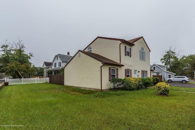 004_12_Linton_Pl_242412_368843