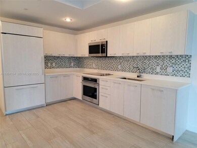 55 SW 9th St unit 1807, Miami, FL 33130 - photo 4