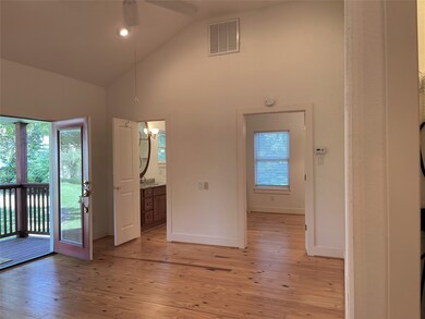705 W 34th St, Houston, TX 77018 - photo 5