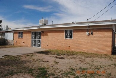 8031 Jersey St, El Paso, TX 79915 - photo 4