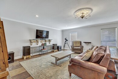 214 Green Meadows Ln, Fredericksburg, TX 78624 - photo 7