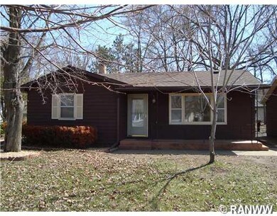 3207 Dale Rd, Eau Claire, WI 54703 - photo 3