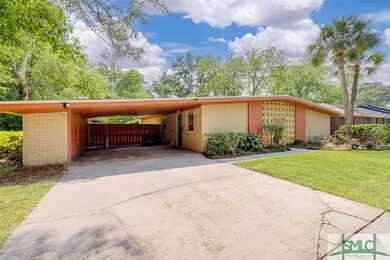 235 E 60th St, Savannah, GA 31405 - photo 3