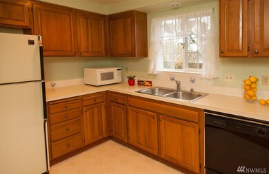 1476 Hillspring Rd, Bellingham, WA 98226 - photo 7