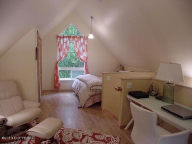 upstairs, bed and closet