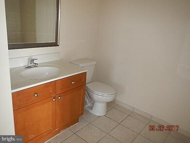 The Crescent unit 1303, Silver Spring, MD 20910 - photo 4