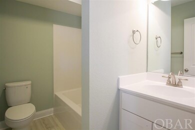 private bath connected to 4th bedroom on ground fl