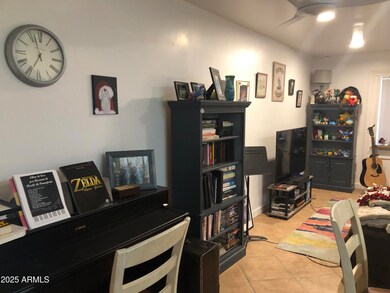 2019 S Granada Dr unit 7, Tempe, AZ 85282 - photo 3