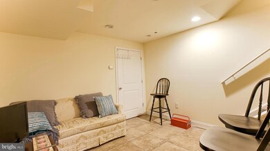 1837 N Willington St unit A, Philadelphia, PA 19121 - photo 4