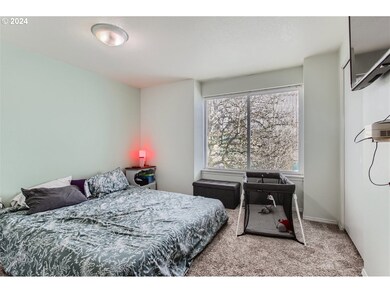 Bedroom, Owner's Suite