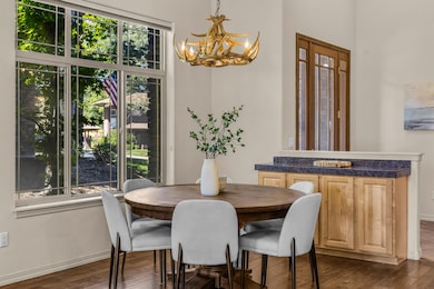 19571 SW Simpson Ave, Bend, OR 97702 - photo 6