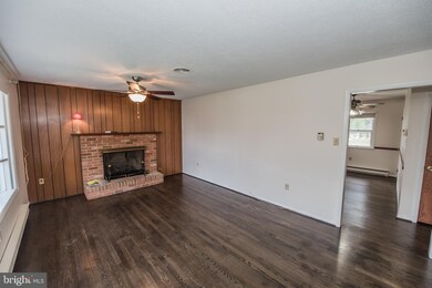 125 Lambden Ave, Winchester, VA 22601 - photo 2