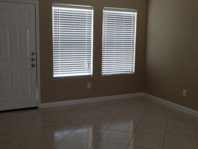 8915 Chisholm Wood Ln, Houston, TX 77075 - photo 2