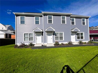580 Elm St unit 6, Woonsocket, RI 02895 - photo 2