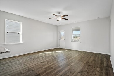 104 Harvest Cir, Dickson, TN 37055 - photo 4