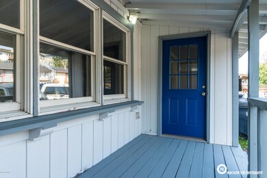 5_EntranceExterior