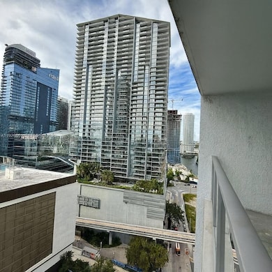 500 Brickell unit 2206, Miami, FL 33131 - photo 2