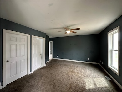 369 15th St SE, Cedar Rapids, IA 52403 - photo 6