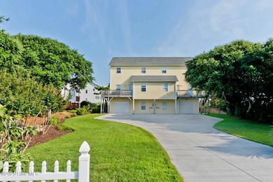 5405 Emerald Drive East