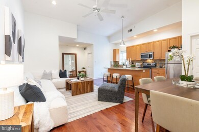 6 10 S Strawberry St unit 16, Philadelphia, PA 19106 - photo 7