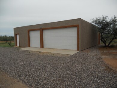 6206 S Valencia Ranch Rd, Tucson, AZ 85735 - photo 2